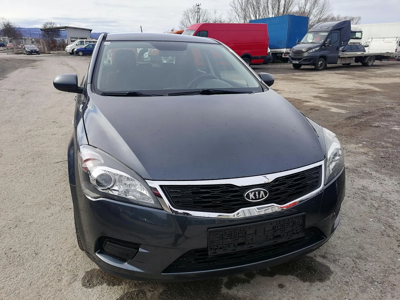 Kia Ceed, снимка 6 - Автомобили и джипове - 54862342
