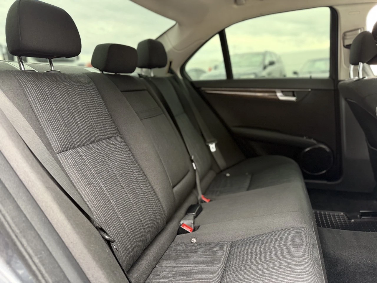 Mercedes-Benz C 220 CDI АВТОМАТИК, снимка 12 - Автомобили и джипове - 55723122