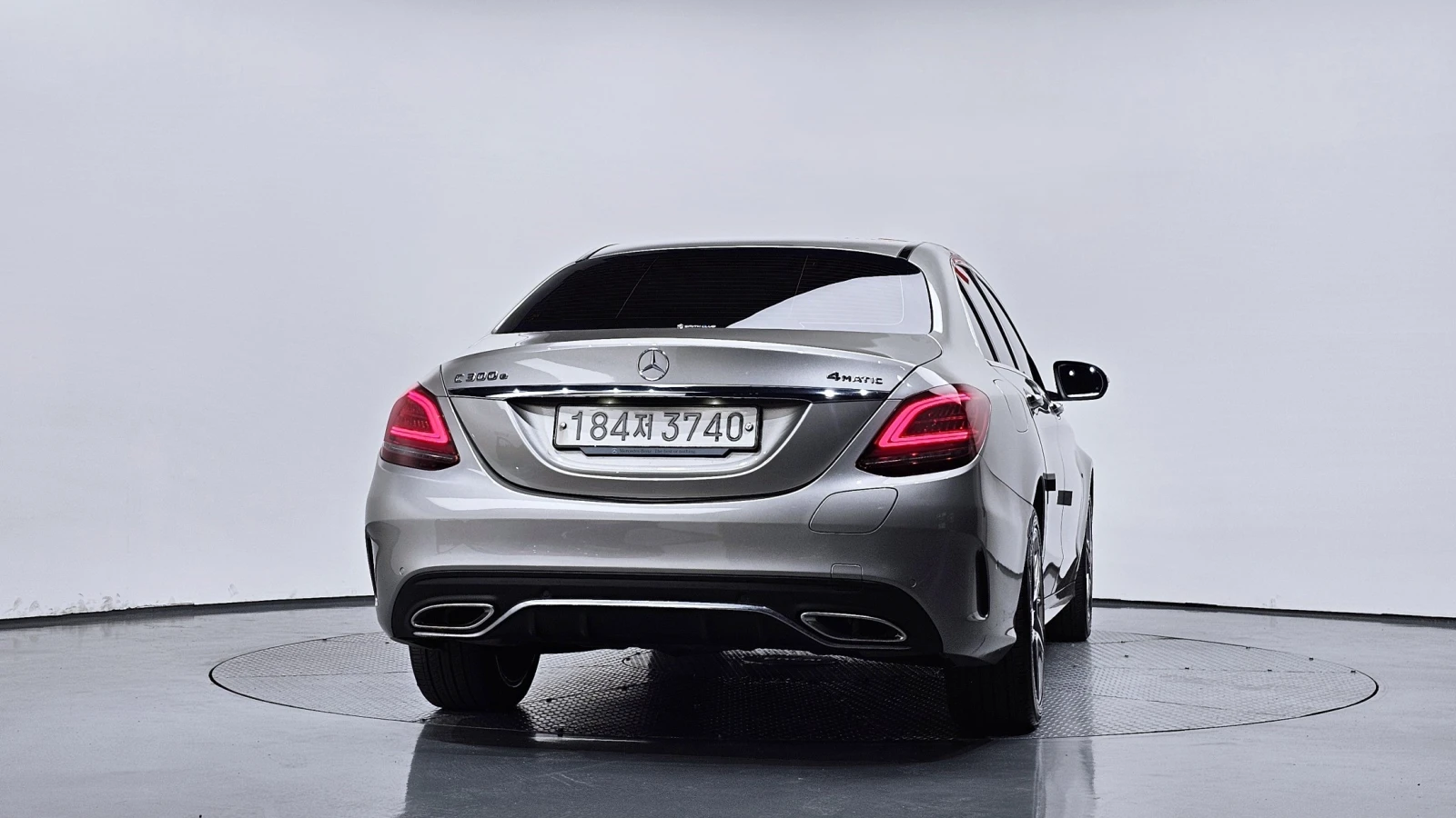 Mercedes-Benz C 200 AMG Line 4MATIC Plug-in Hybrid, снимка 4 - Автомобили и джипове - 56073686