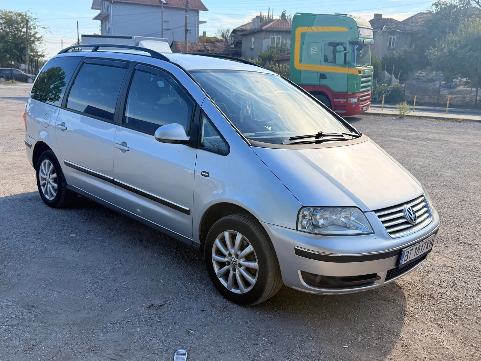 VW Sharan 2.00кб 140кс, снимка 3 - Автомобили и джипове - 56369892