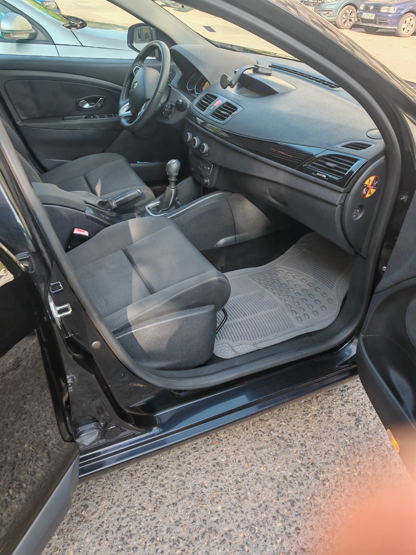 Renault Megane, снимка 5 - Автомобили и джипове - 56685749