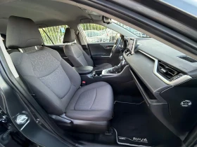 Toyota Rav4 2.5 HYBRID / 4X4 / 86 000 км / YOUTUBE / WAZE , снимка 14
