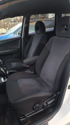 Mitsubishi Outlander 2.4i Газ, снимка 9