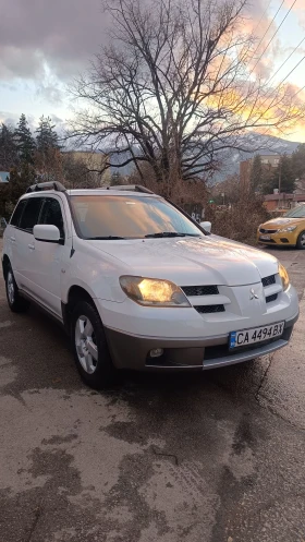 Mitsubishi Outlander 2.4i Газ, снимка 3