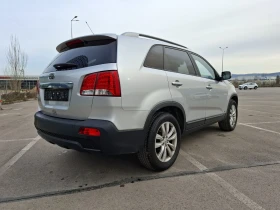 Kia Sorento 2.2 7 места , снимка 5