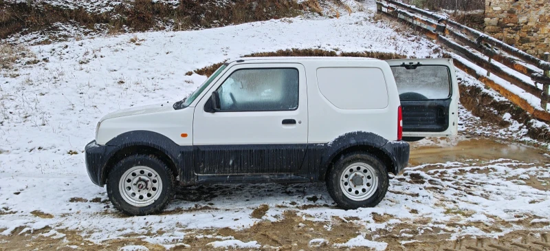 Suzuki Jimny, снимка 3 - Автомобили и джипове - 48509911