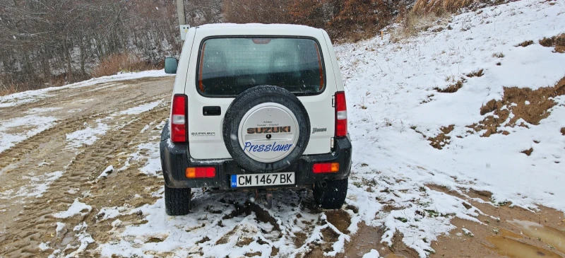 Suzuki Jimny, снимка 7 - Автомобили и джипове - 48509911