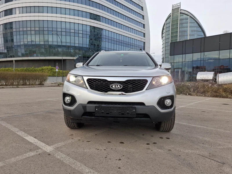 Kia Sorento 2.2 7 места , снимка 3 - Автомобили и джипове - 49600302