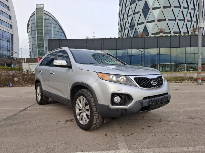 Kia Sorento 2.2 7 места , снимка 2 - Автомобили и джипове - 49600302