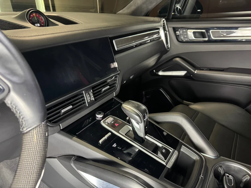 Porsche Cayenne Turbo S, снимка 14 - Автомобили и джипове - 50266904