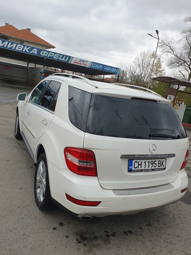 Mercedes-Benz ML 350 Фейслифт , снимка 3 - Автомобили и джипове - 52896375