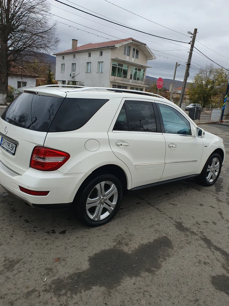 Mercedes-Benz ML 350 Фейслифт , снимка 4 - Автомобили и джипове - 52896375