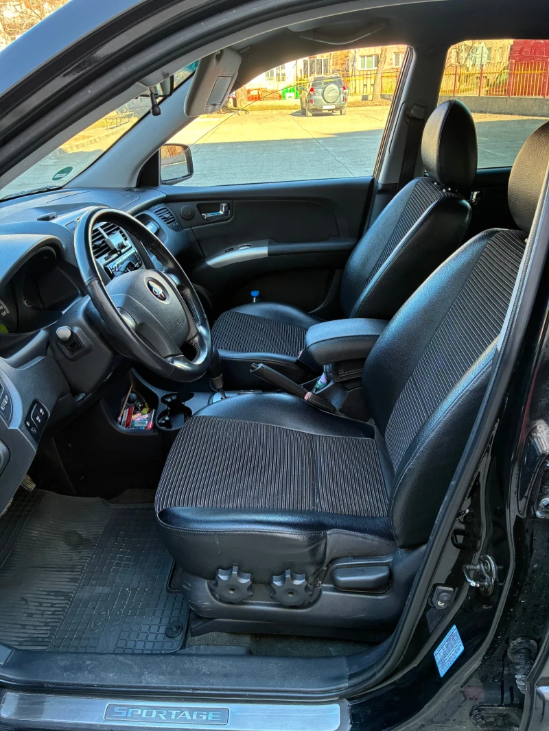Kia Sportage, снимка 10 - Автомобили и джипове - 53177199