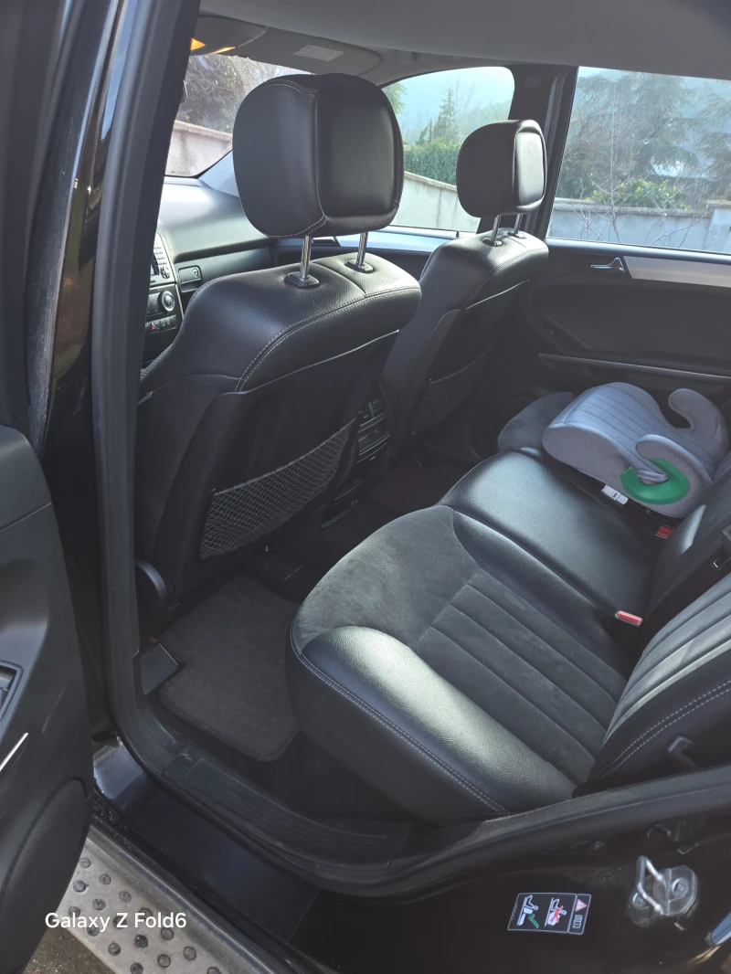 Mercedes-Benz ML 320, снимка 9 - Автомобили и джипове - 53262474