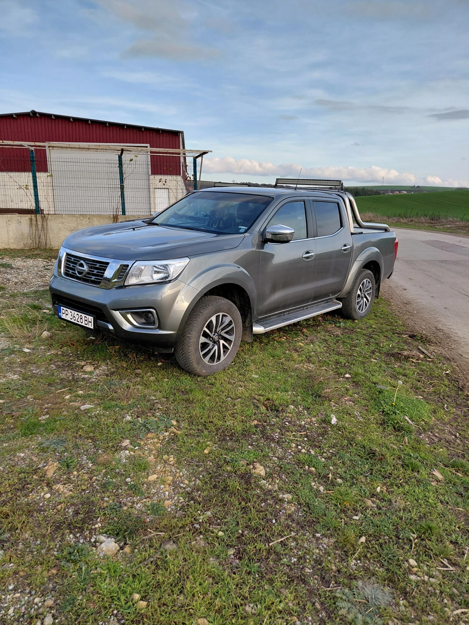 Nissan Navara, снимка 1
