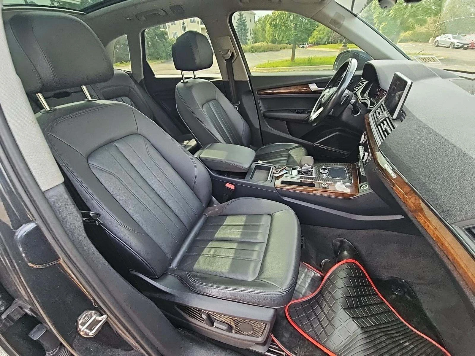 Audi Q5 MATRIX* DIGITAL* B&O* KEYLESS* PANO - изображение 8