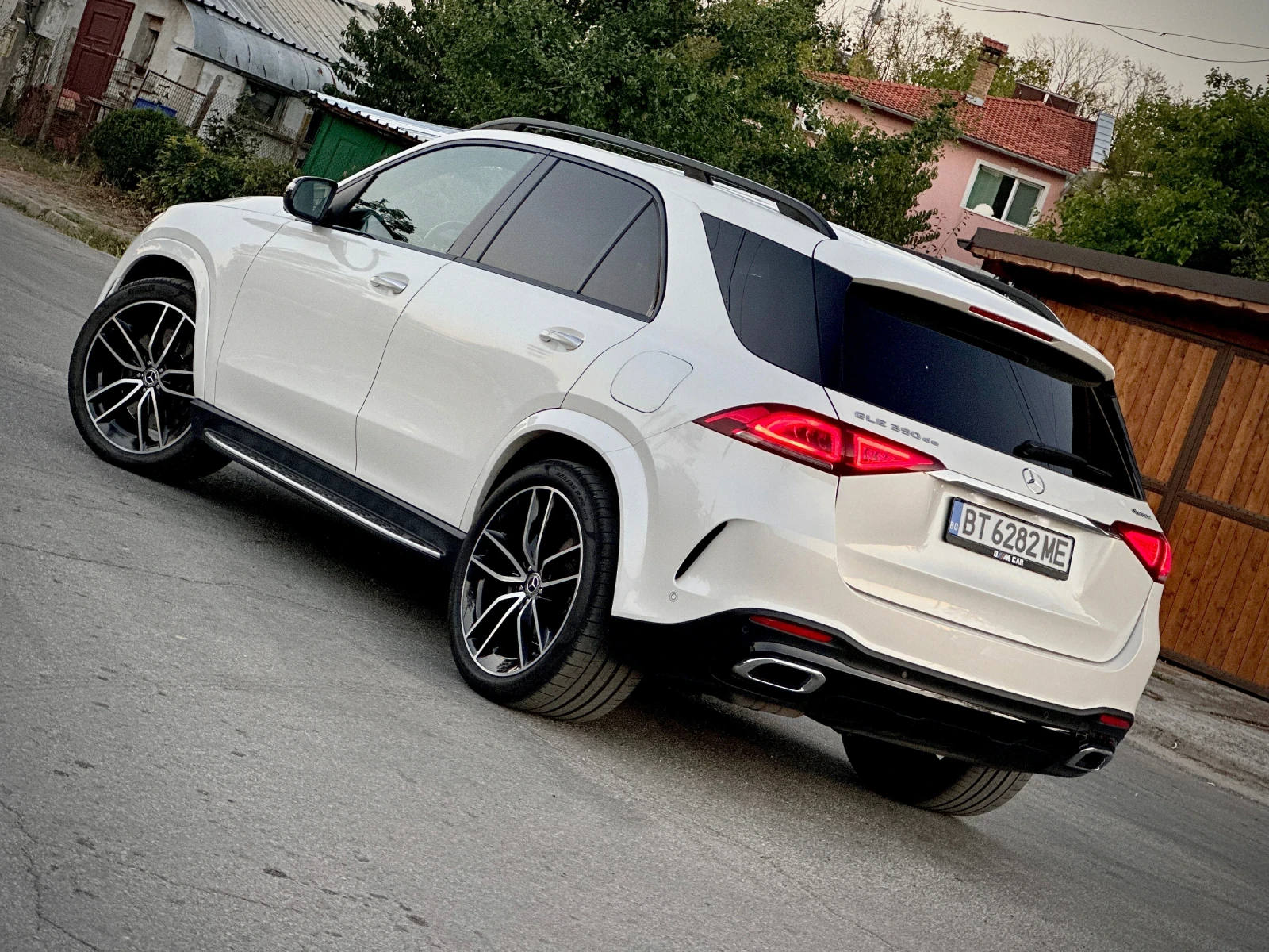 Mercedes-Benz GLE 350 DE* AMG* PREMIUM PLUS PACKET* PLUG-IN HYBRID  - изображение 4