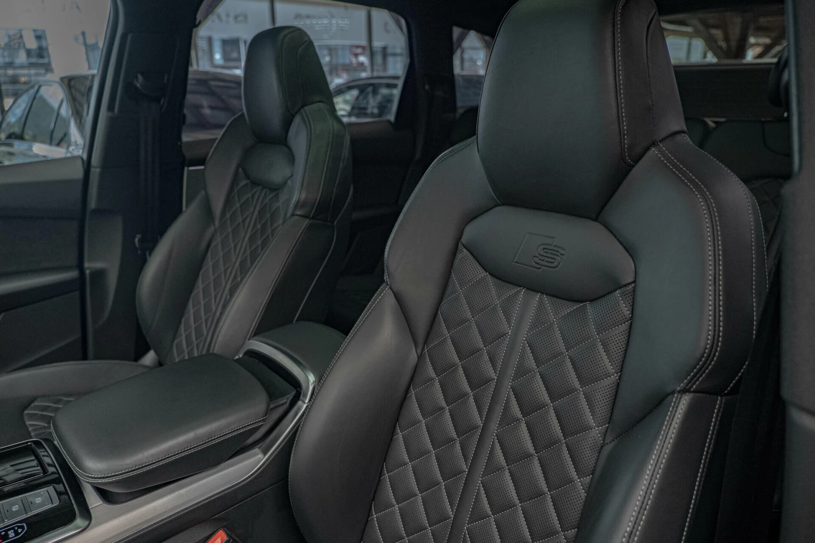 Audi SQ7 4.0TDI/Laser/Bose////  | Mobile.bg   14