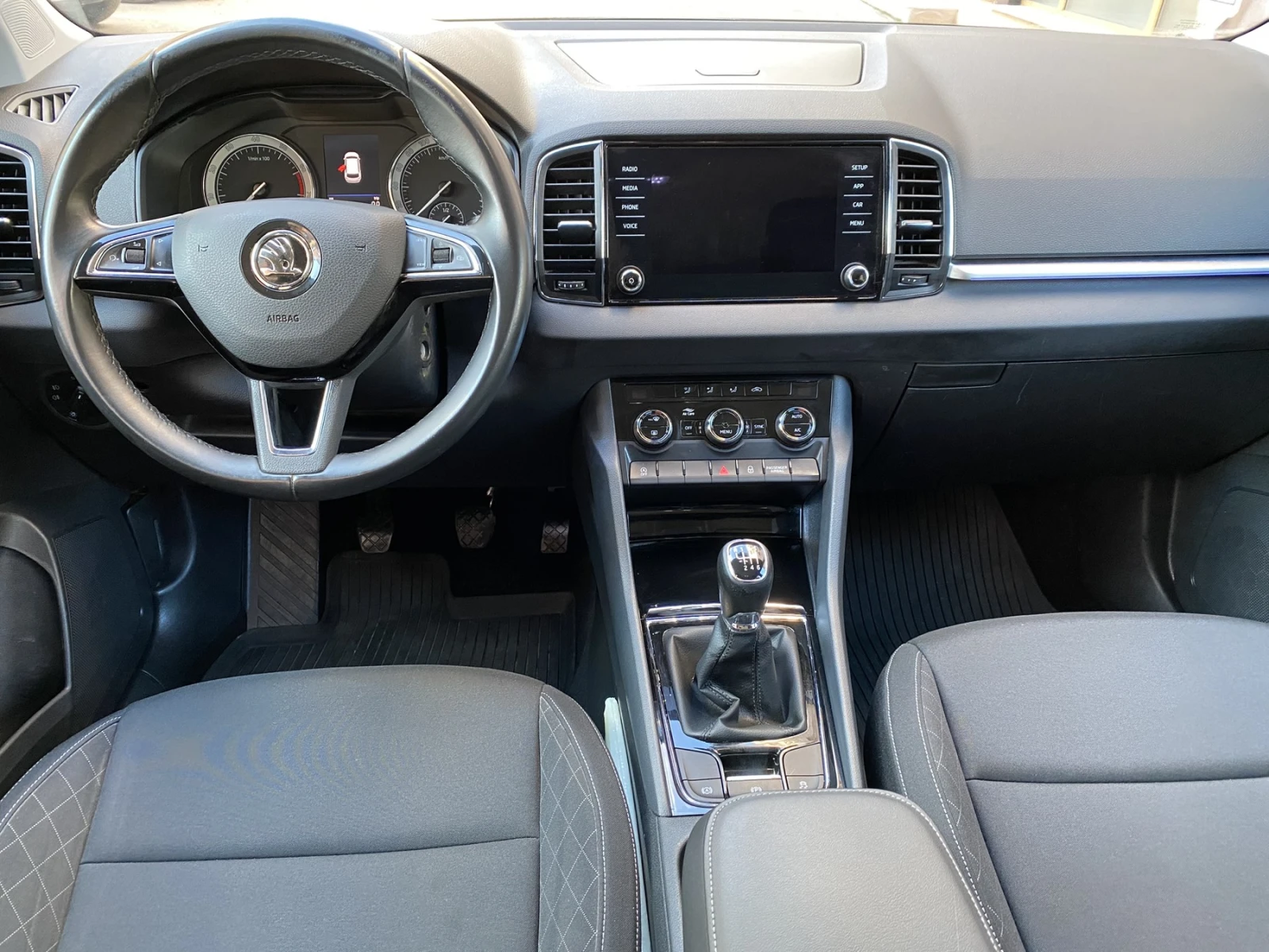 Skoda Karoq 1.5 TSI / Ambition / 150кс. - изображение 9