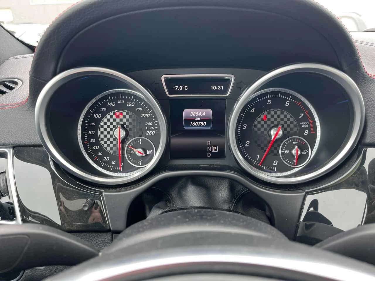 Mercedes-Benz GLE 450 AMG COUPE AMG /CARFAX/Панорама/Подгрев/Дистроник/ - изображение 8