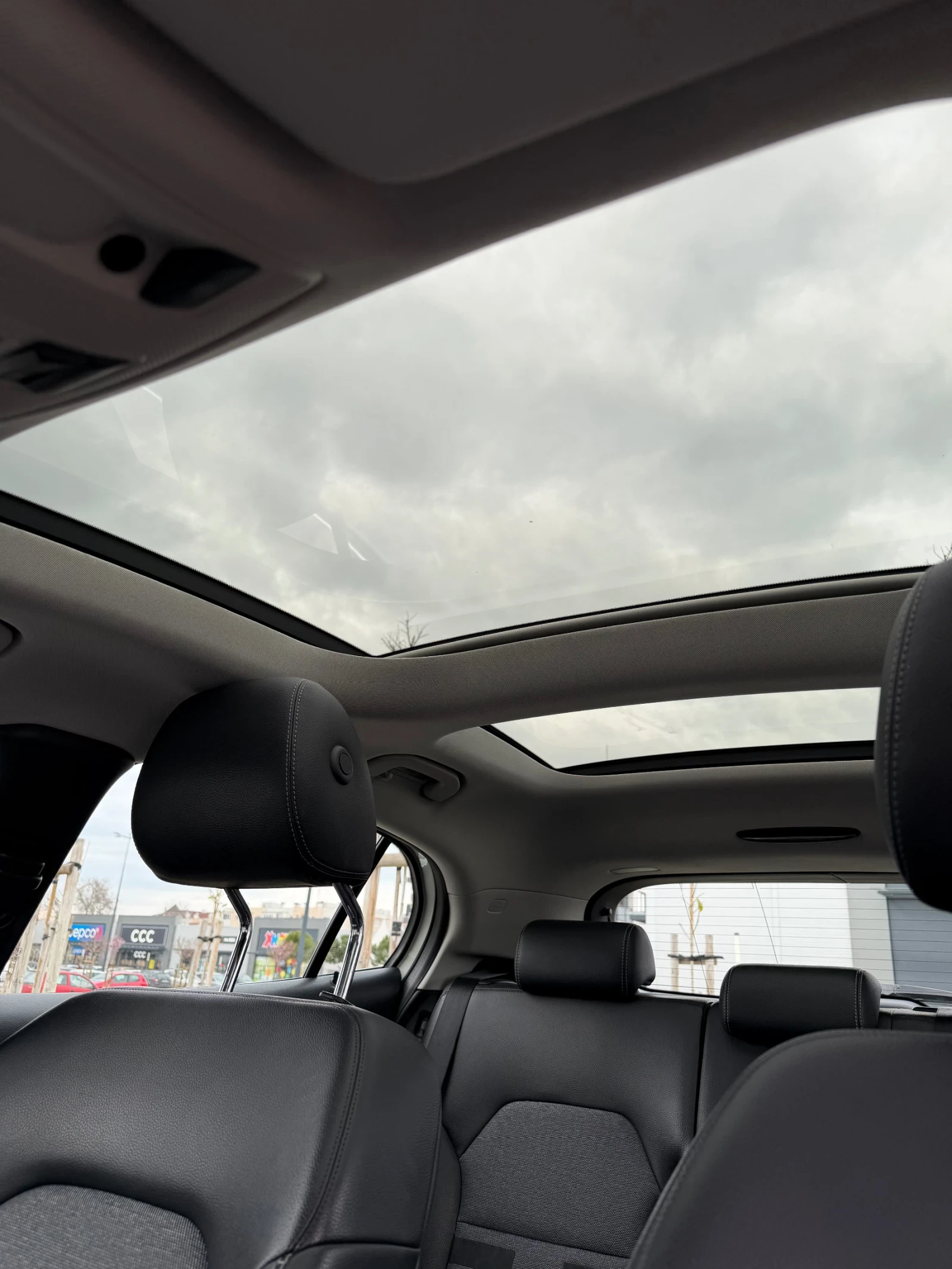 Mercedes-Benz GLA 200 Mercedes GLA 200 , снимка 6 - Автомобили и джипове - 53935833