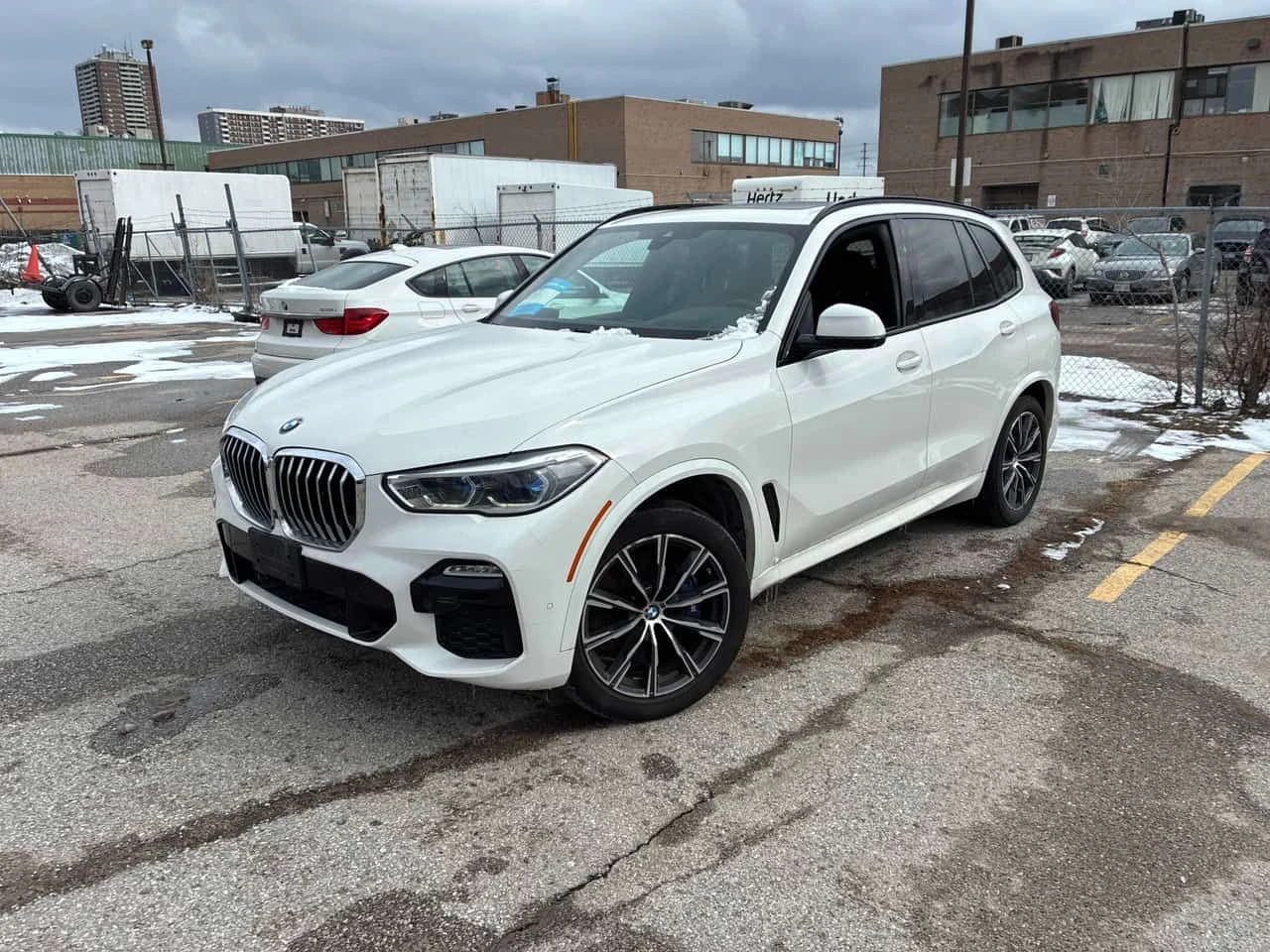 BMW X5 * xDrive40i * CARFAX * M PACK * LASER * ВЪЗДУШНО 