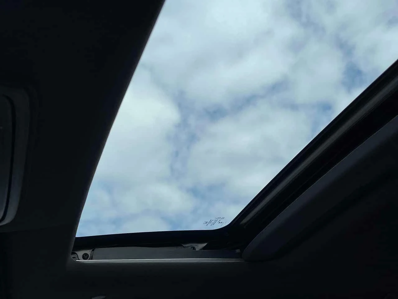 Honda Cr-v TOURING/CARFAX/Ленти/Панорама/Подгрев, снимка 12 - Автомобили и джипове - 54156105