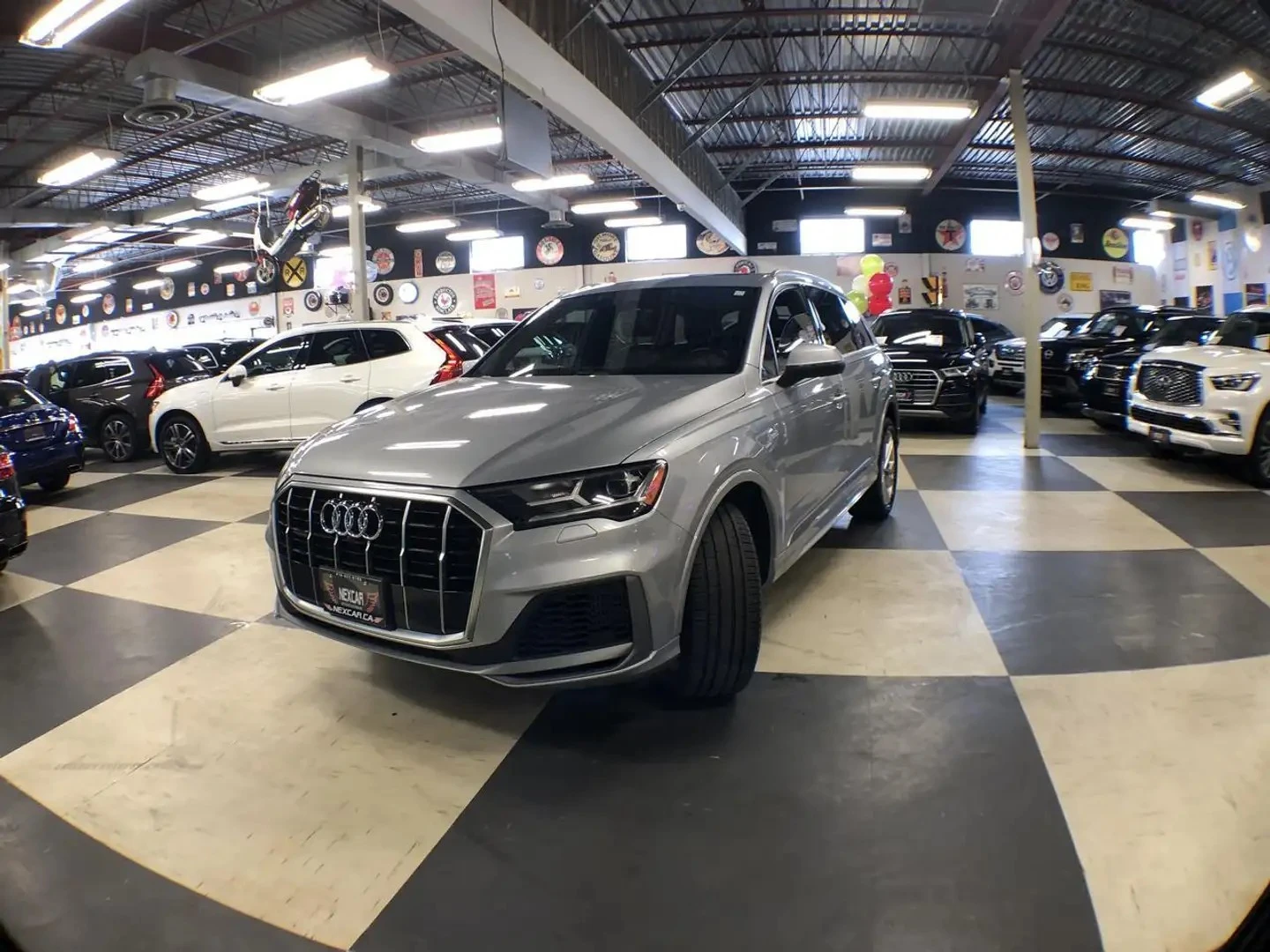 Audi Q7 KOMFROT / ПОДГРЕВИ / ПАНОРАМА / 7 МЕСТА, снимка 3 - Автомобили и джипове - 54424164