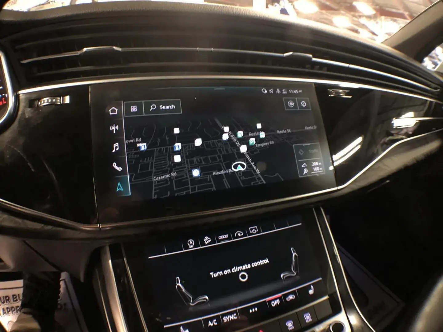 Audi Q7 KOMFROT / ПОДГРЕВИ / ПАНОРАМА / 7 МЕСТА, снимка 13 - Автомобили и джипове - 54424164