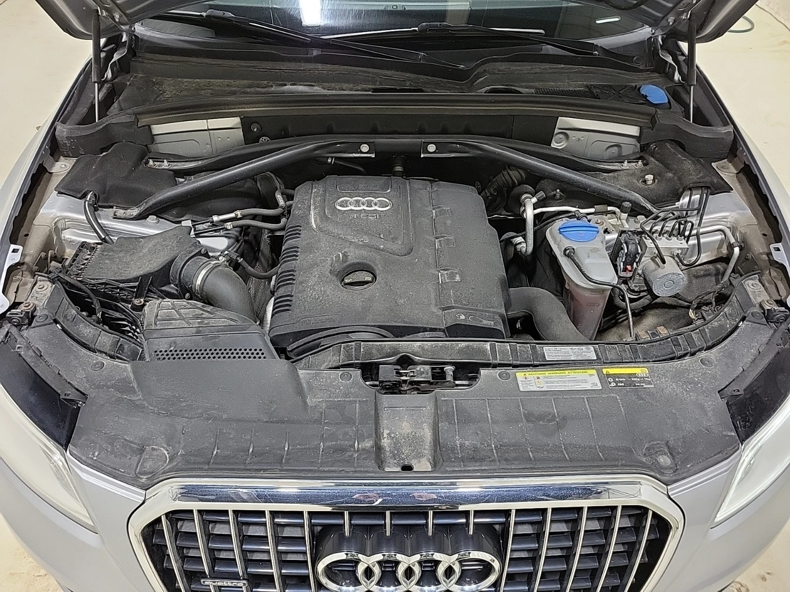 Audi Q5 2.0T Komfort, снимка 10 - Автомобили и джипове - 54484429