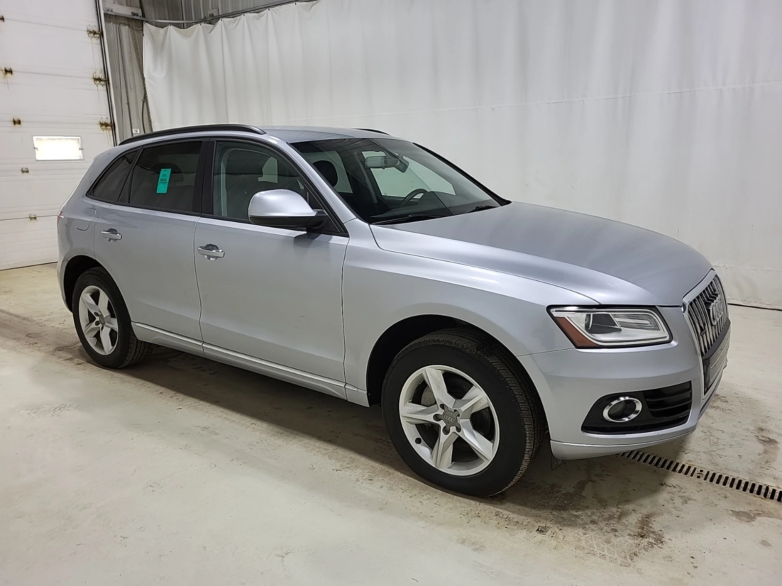 Audi Q5 2.0T Komfort, снимка 2 - Автомобили и джипове - 54484429