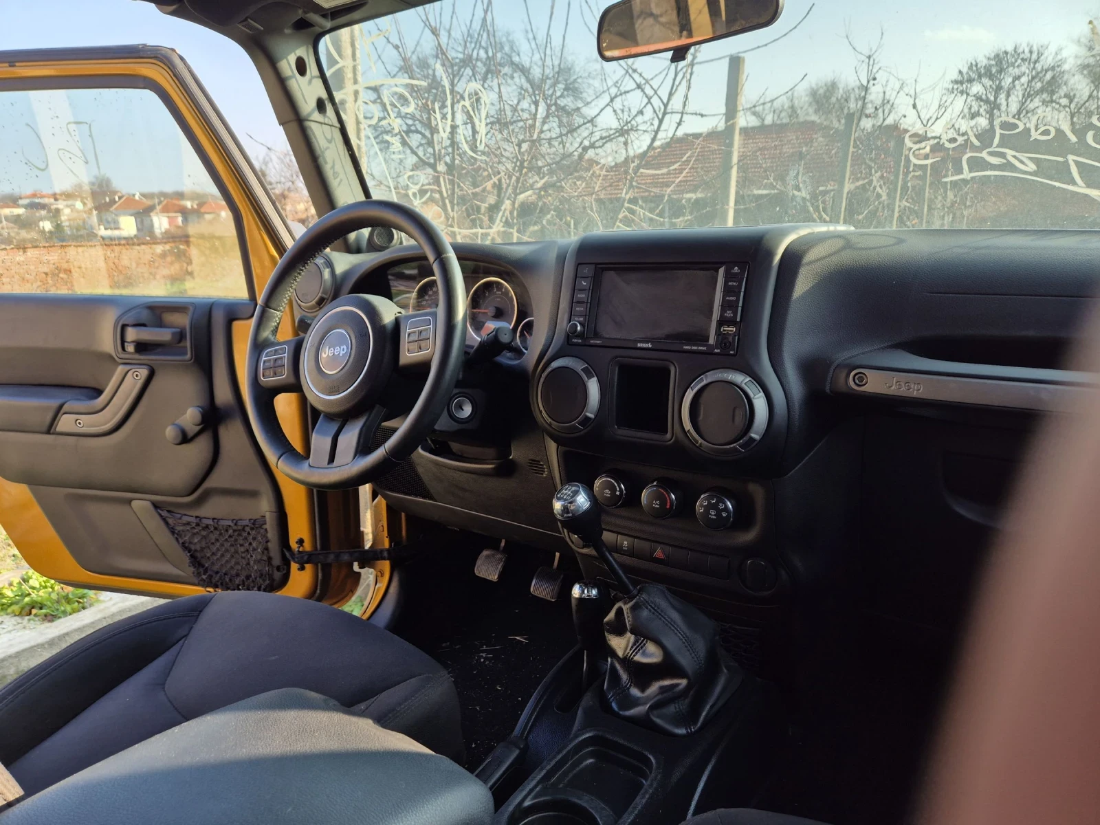 Jeep Wrangler 3.6/V6/Ръчка/Къса база, снимка 12 - Автомобили и джипове - 54692491