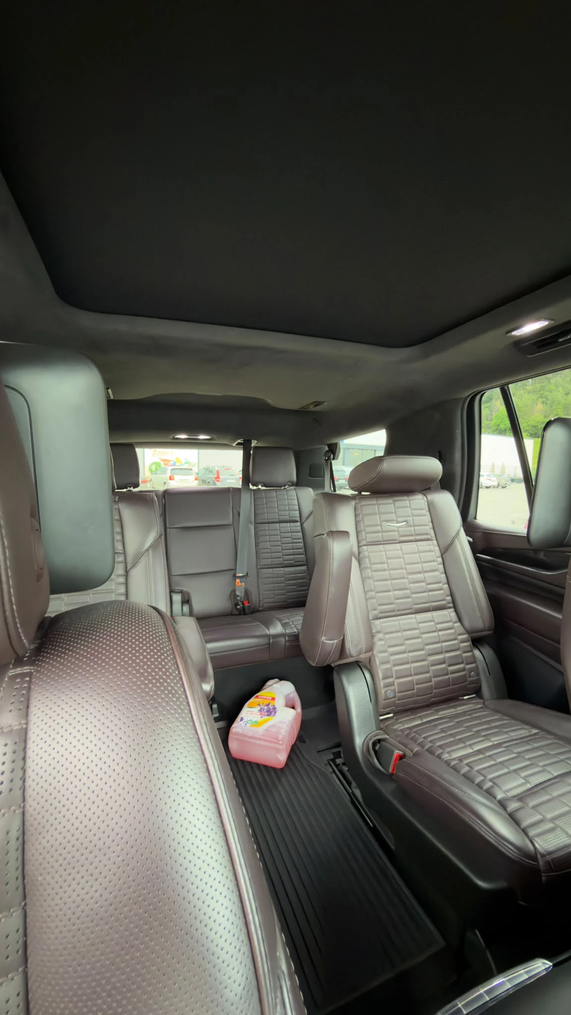 Cadillac Escalade, снимка 4 - Автомобили и джипове - 54914185