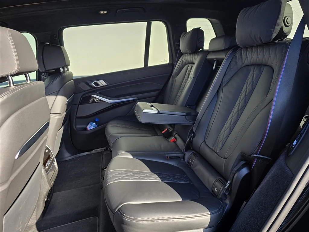 BMW X7 xDrive40i, снимка 10 - Автомобили и джипове - 54917154
