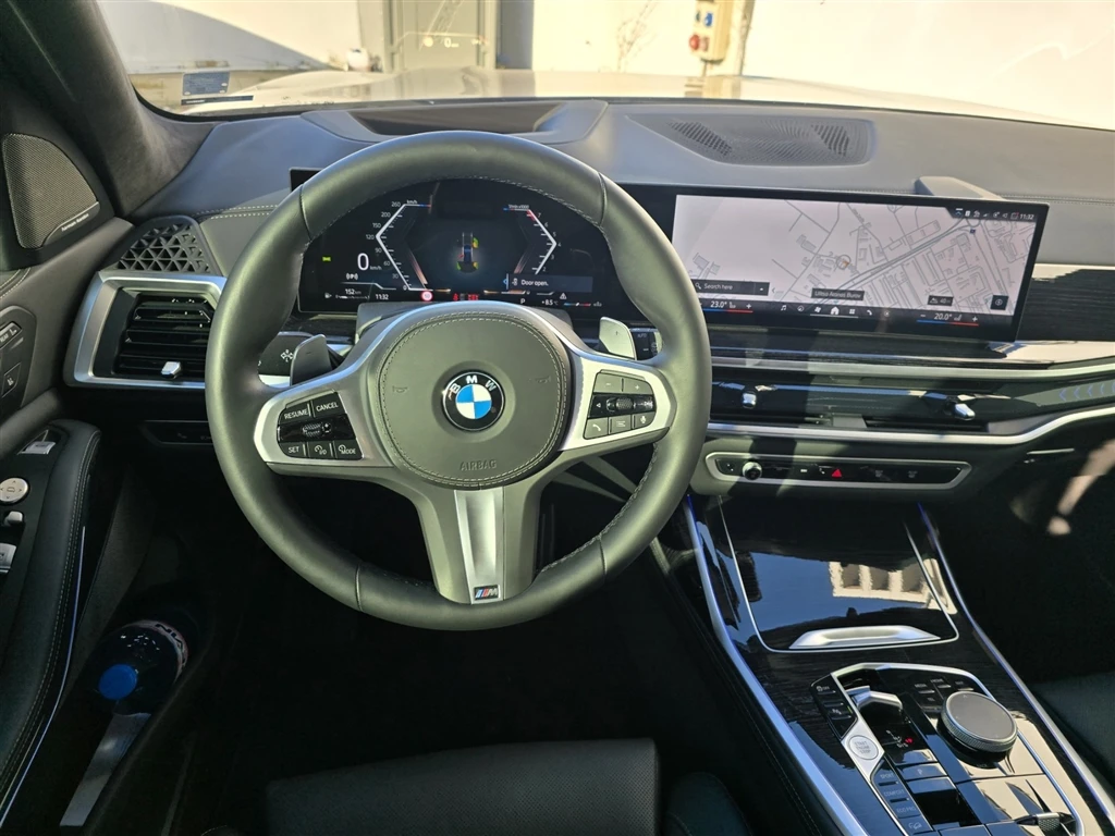 BMW X7 xDrive40i, снимка 6 - Автомобили и джипове - 54917154