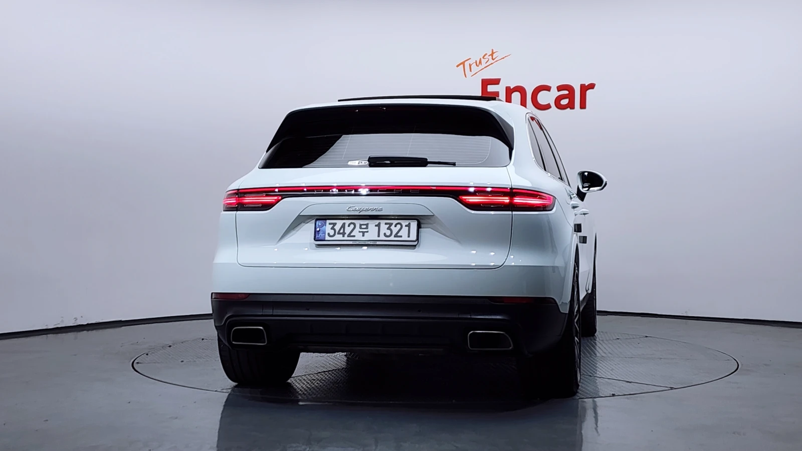 Porsche Cayenne ЕЛ. БАГАЖНИК* ПОДГРЕВ ВОЛАН* ЛЮК* КРАЙНА ЦЕНА, снимка 4 - Автомобили и джипове - 55336526