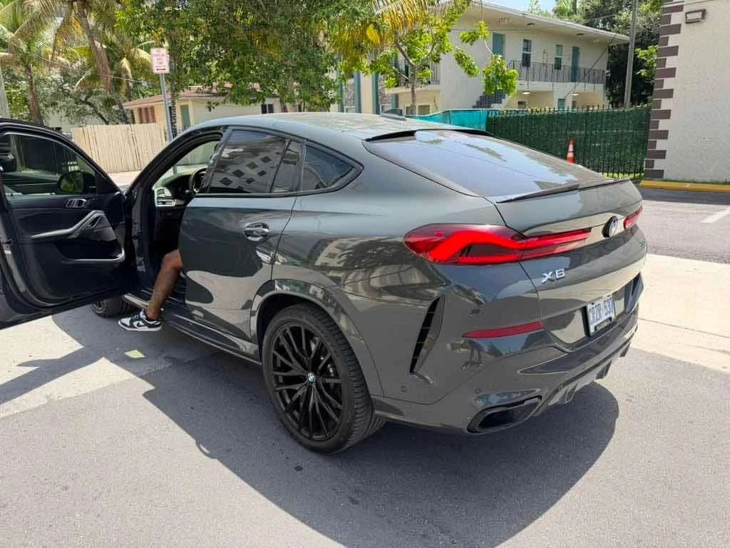 BMW X6 * xDrive40i * CARFAX * ОПЦИЯ ЗА ФИНАНСИРАНЕ, снимка 2 - Автомобили и джипове - 55647543
