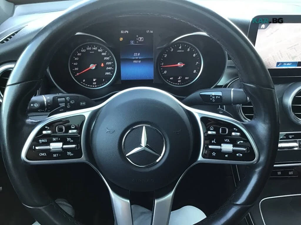 Mercedes-Benz GLC 300 AMG* ПАМЕТ* ПОДГРЕВ* ПАНОРАМА* , снимка 17 - Автомобили и джипове - 55706226