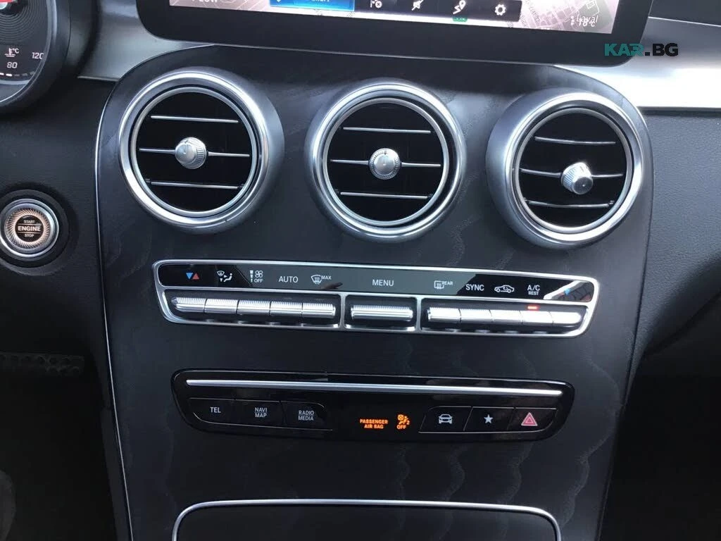Mercedes-Benz GLC 300 AMG* ПАМЕТ* ПОДГРЕВ* ПАНОРАМА* , снимка 15 - Автомобили и джипове - 55706226