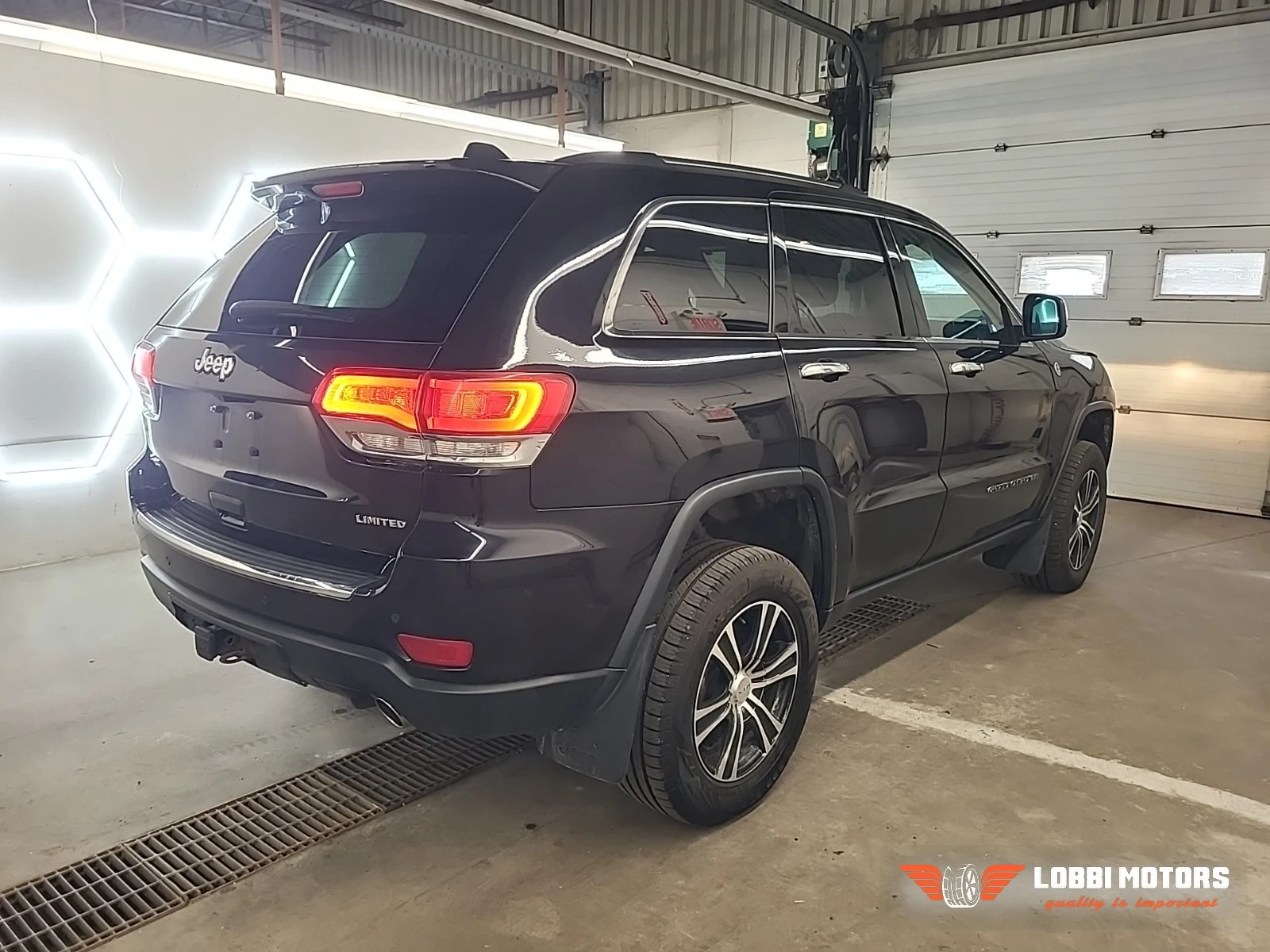 Jeep Grand cherokee, снимка 3 - Автомобили и джипове - 56102754