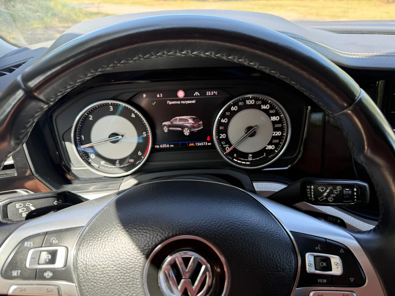 VW Touareg 3.0 TDI, снимка 16 - Автомобили и джипове - 56136882