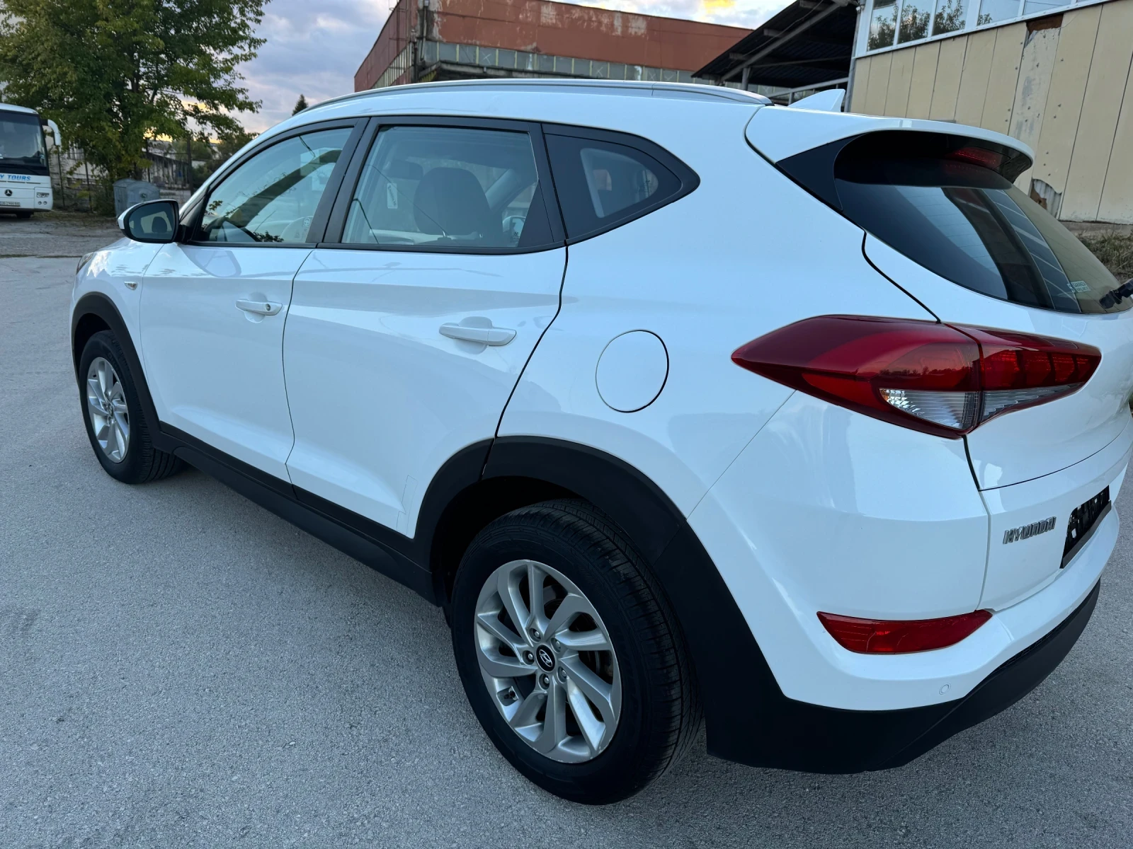 Hyundai Tucson 1.7CRDI ����, ������ | Mobile.bg � ����������� 4