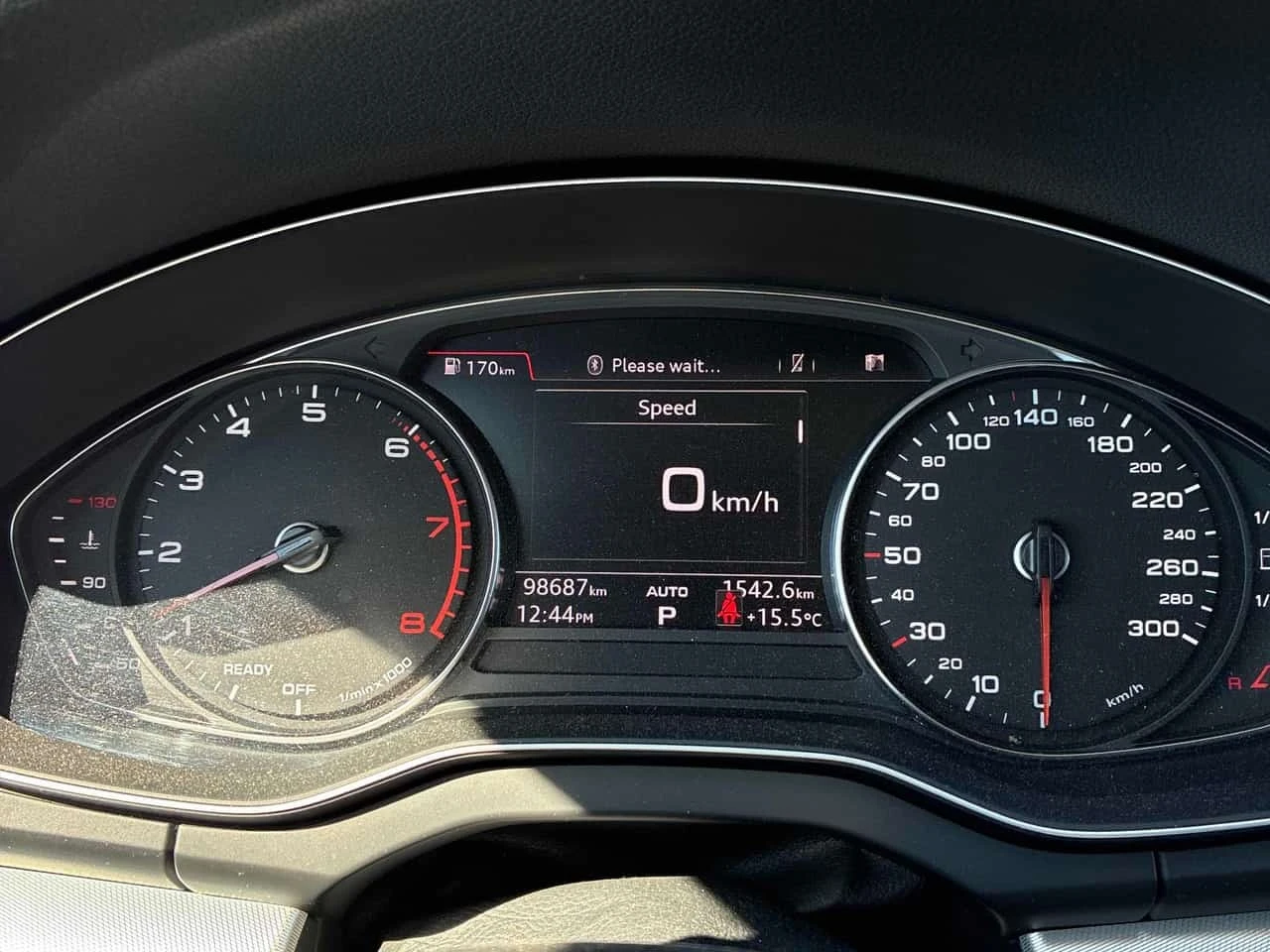 Audi Q5 Progressiv/CARFAX/КЛИП НА МОТОРА/, снимка 8 - Автомобили и джипове - 56637162