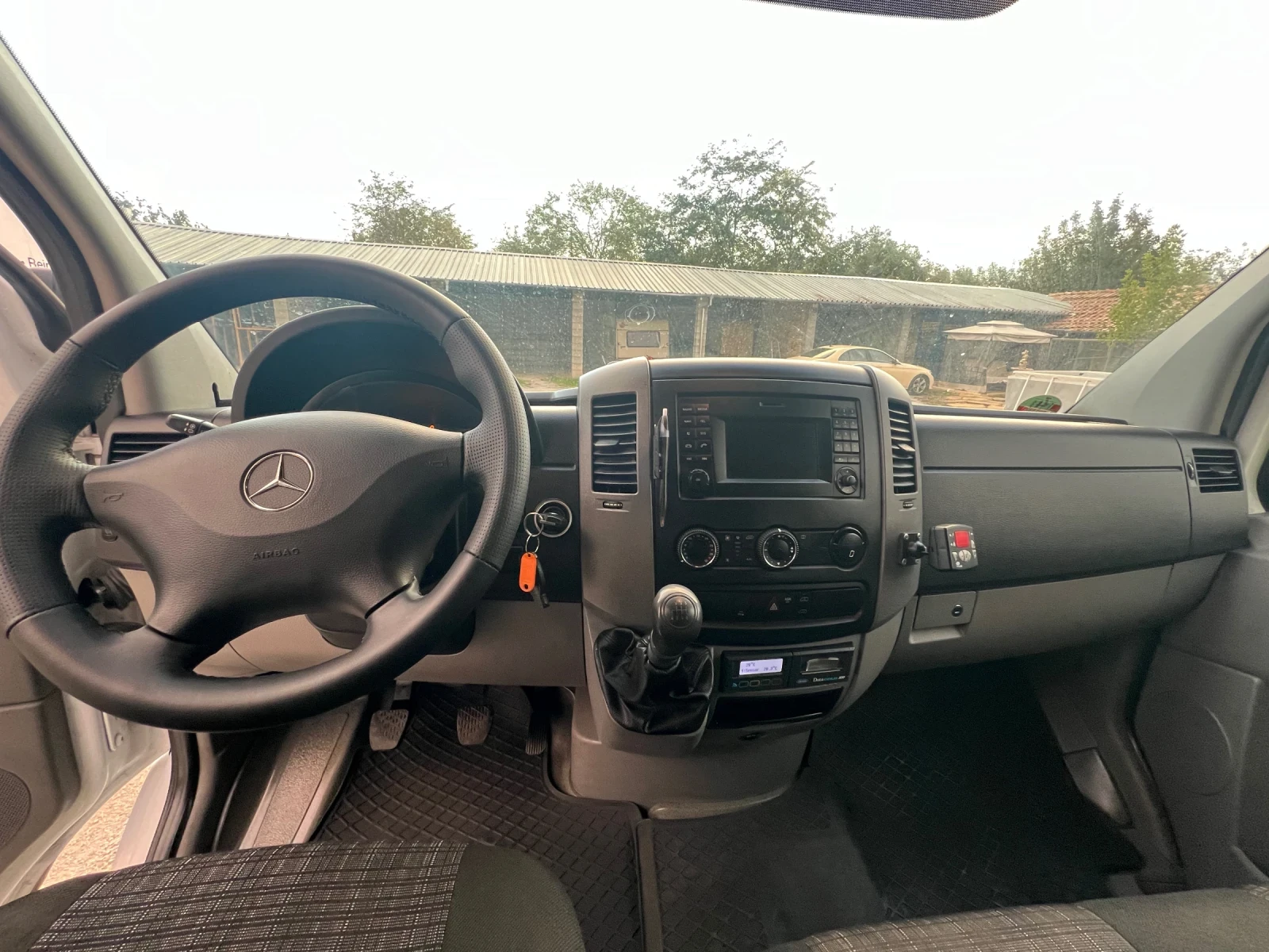 Mercedes-Benz Sprinter 313 2.2 CDI 129ps. СОБСТВЕН ЛИЗИНГ / БАРТЕР  - изображение 6