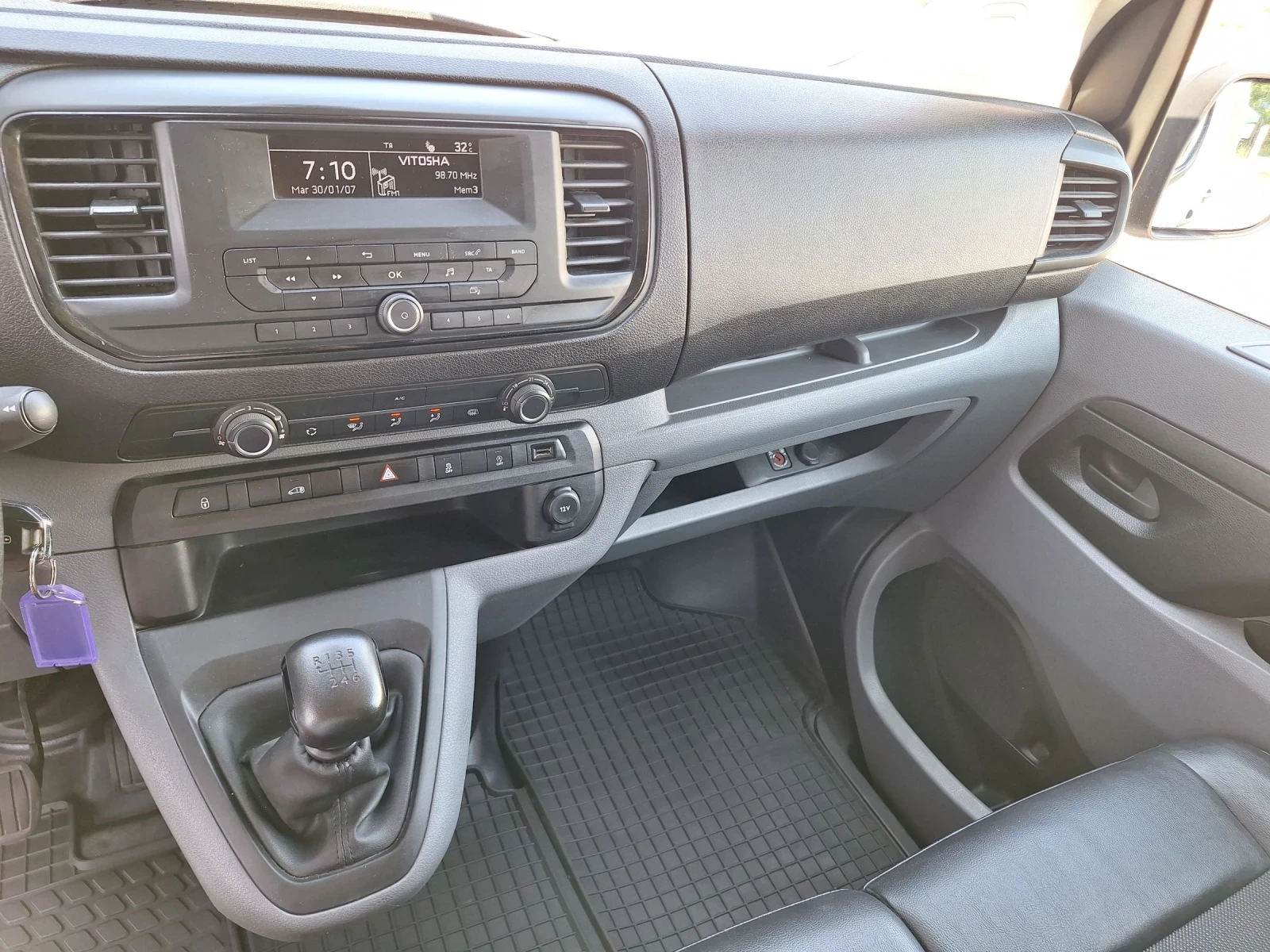 Toyota Proace Дизел от Италия - изображение 6