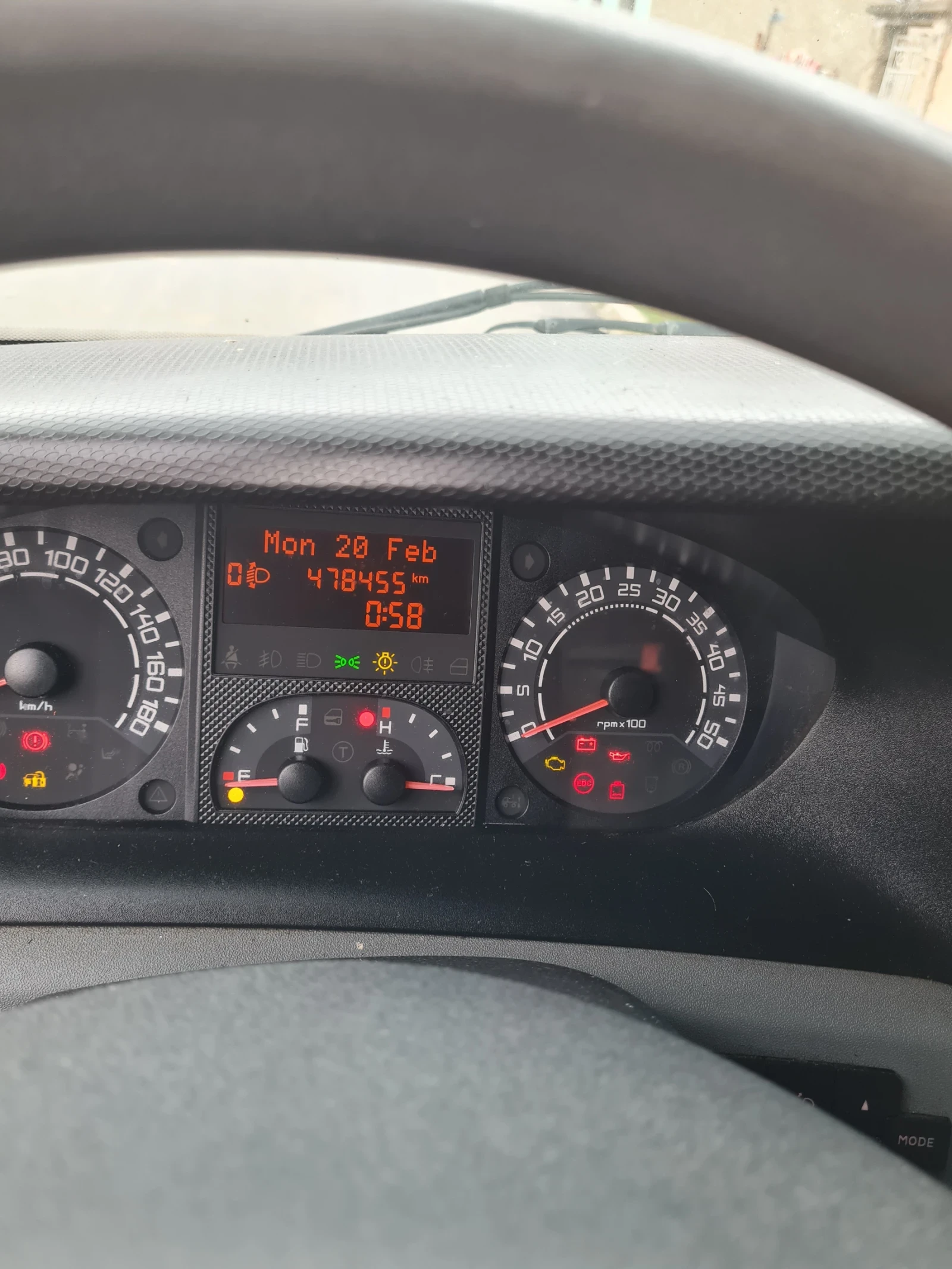 Iveco Daily 35С14 Cng Метан  хладилен  - изображение 8