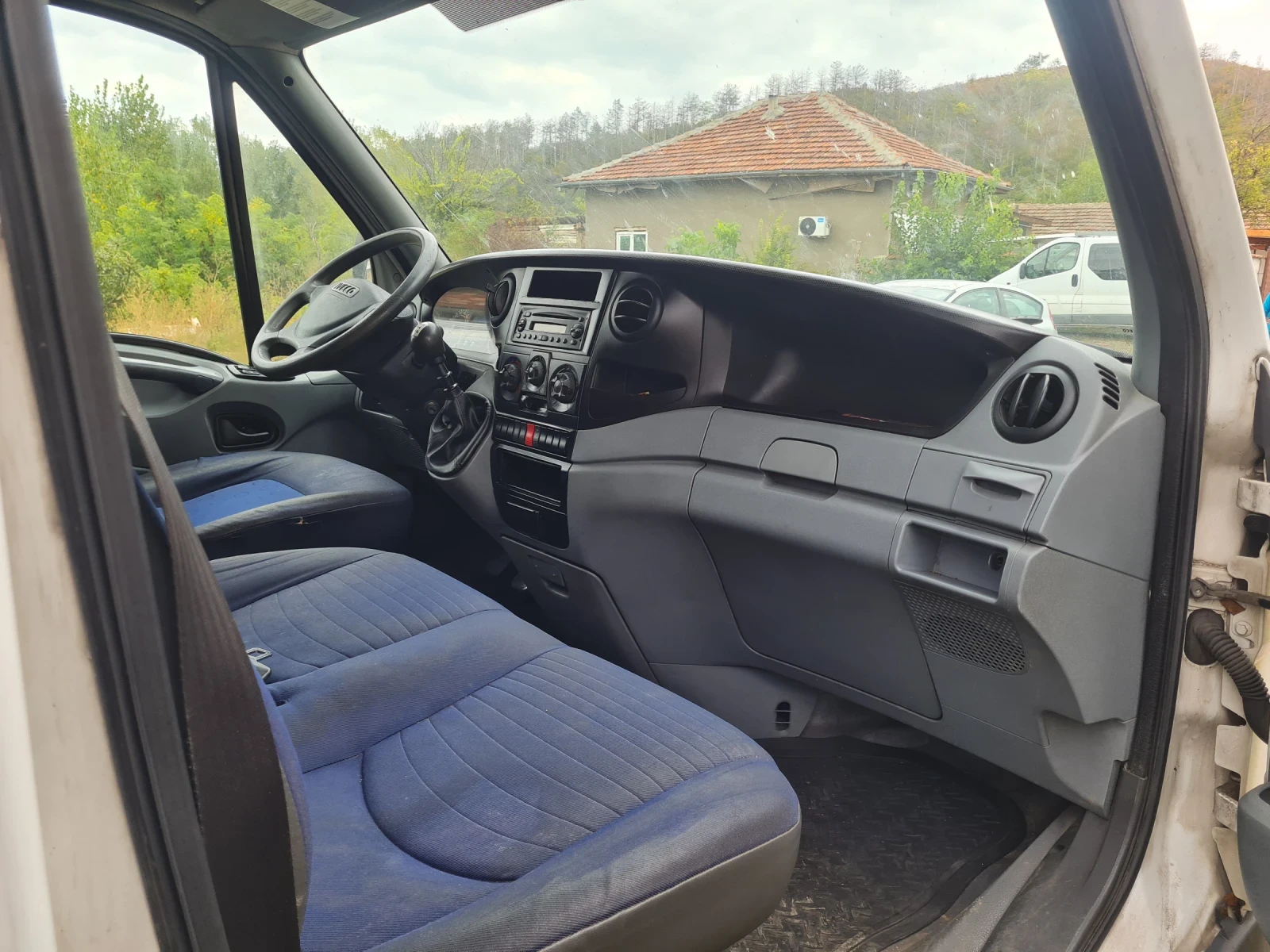 Iveco Daily 35С14 Cng Метан  хладилен  - изображение 10