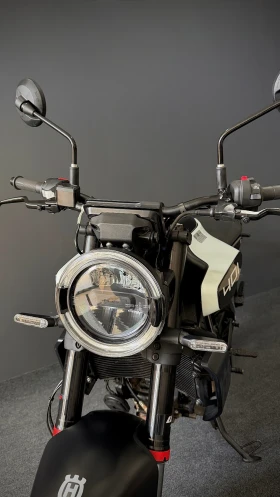 Husqvarna Vitpilen 401  2025 г., 900км TFT LED A2, снимка 17