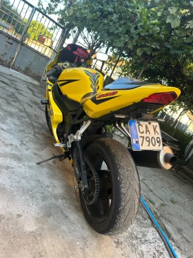 Обява за продажба на Suzuki Gsxr GSXR 600 ~7 000 лв. - изображение 4