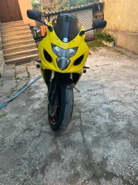 Обява за продажба на Suzuki Gsxr GSXR 600 ~7 000 лв. - изображение 1